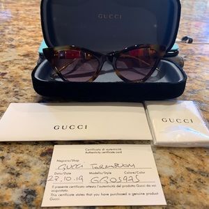 Gucci sunglasses